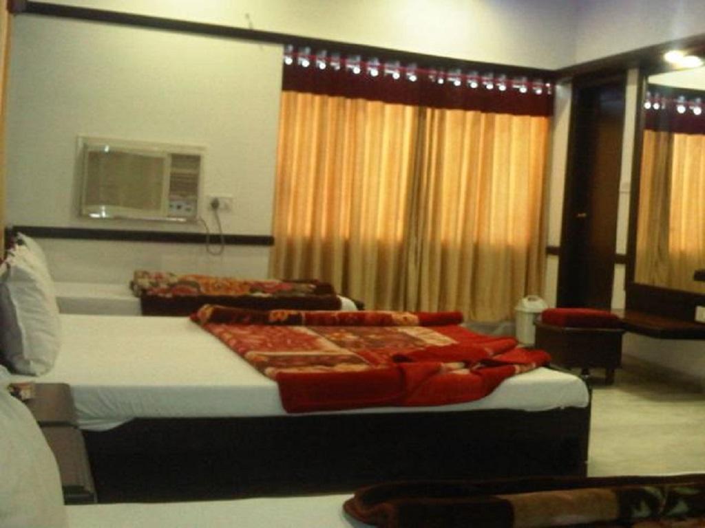 Hotel Ambaji International Ranpur Exterior foto